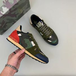 Picture of Valentino Shoes Men _SKUfw119180089fw